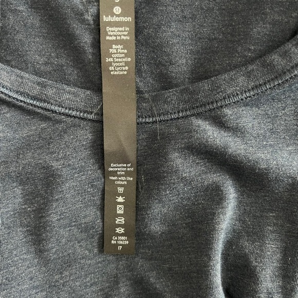 Lululemon - Five Year Basic Tee Short Sleeve Tee Sz Sm - Picture 7 of 8